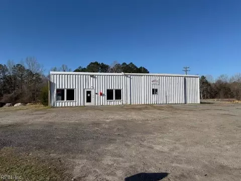 8450 Windsor Blvd, Windsor, VA 23487