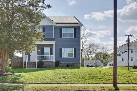 71 Cedar Ave, Newport News, VA 23607