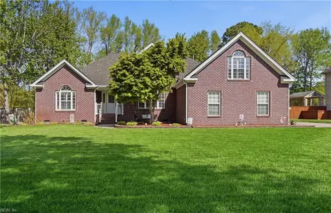 1728 Live Oak Trl, Virginia Beach, VA 23456