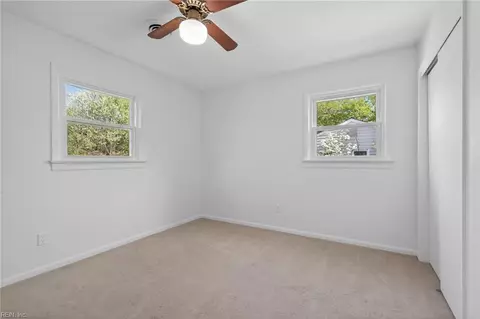 Bedroom - 509 Timberneck Ct, Hampton, VA 23663 photo 6 of 10