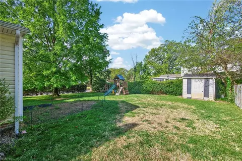 Exterior - 509 Timberneck Ct, Hampton, VA 23663 photo 4 of 8