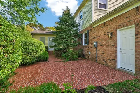 Exterior - 509 Timberneck Ct, Hampton, VA 23663 photo 7 of 8