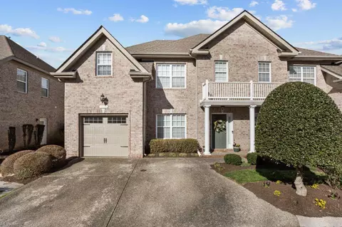 1025 Horton Pl, Virginia Beach, VA 23454
