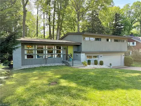 5 Downing Pl, Newport News, VA 23606