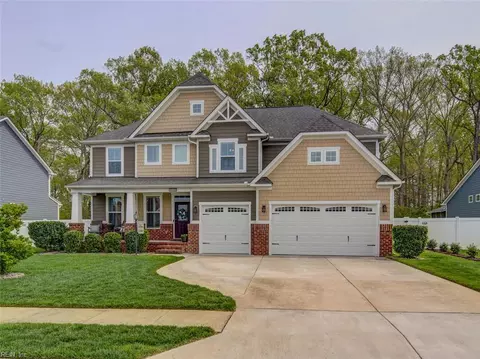 1111 Annie Olah Cres, Chesapeake, VA 23322