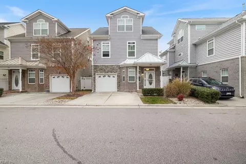 308 Moate Cir #59, Virginia Beach, VA 23462