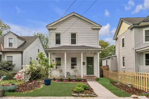 1314 Perry St, Chesapeake, VA 23324