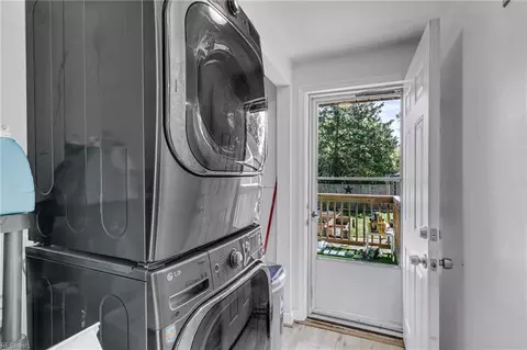 Other - 124 Cambridge Pl, Hampton, VA 23669 photo 3 of 6