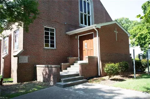 Exterior - 241 Forrest Ave, Norfolk, VA 23505 photo 5 of 7