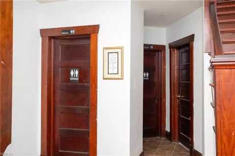 Entry Way - 241 Forrest Ave, Norfolk, VA 23505 photo 1 of 3