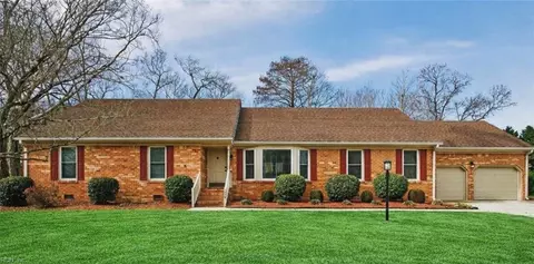 1432 Pine Grove Ln, Chesapeake, VA 23321