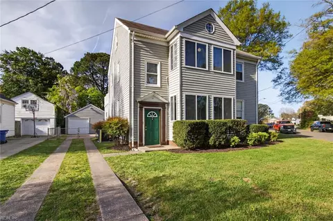 8 Dahlgren Ave, Portsmouth, VA 23702