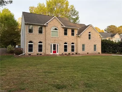 441 Chandler Dr, Chesapeake, VA 23322