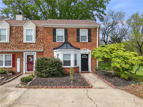 1262 Mill Lake Qtr Quarter, Chesapeake, VA 23320