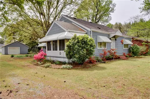 3904 Wyatt Dr, Portsmouth, VA 23703