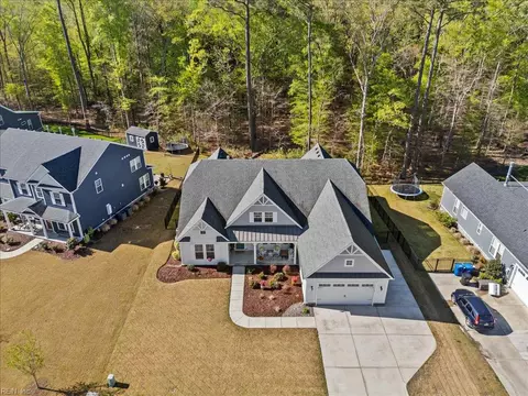 2813 Kingsfield Dr, Virginia Beach, VA 23456