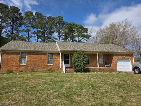 908 Priscilla Ln, Chesapeake, VA 23322