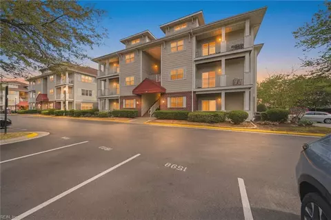 5321 Warminster Dr #303, Virginia Beach, VA 23455