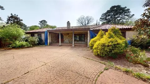 4908 Farrington Dr, Virginia Beach, VA 23455