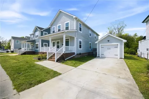Exterior - 28 S Back River Rd, Hampton, VA 23669 photo 6 of 11