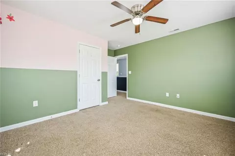 Bedroom - 28 S Back River Rd, Hampton, VA 23669 photo 3 of 6