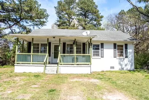 6556 Godwin Blvd, Suffolk, VA 23432