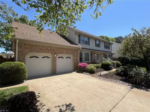 5437 Hargrove Blvd, Virginia Beach, VA 23464