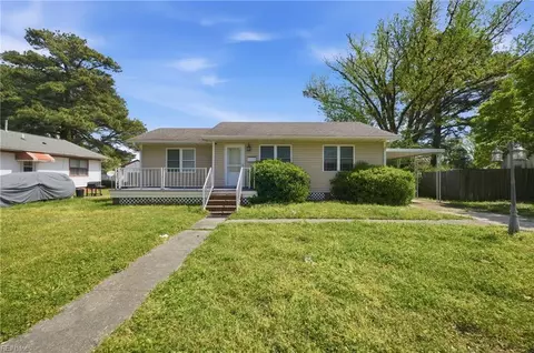 1303 Stratford St, Portsmouth, VA 23701