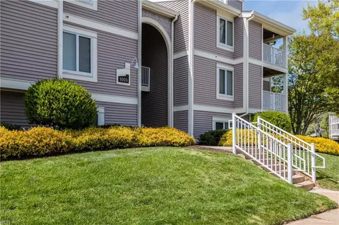 1005 Autumn Woods Ln #108, Virginia Beach, VA 23454