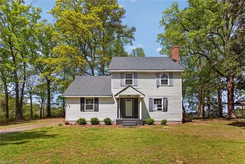 2226 Kings Hwy, Suffolk, VA 23435