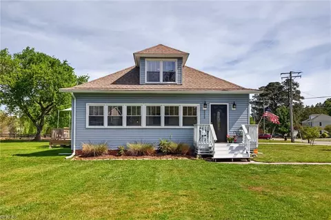 2513 Seaford Rd, Seaford, VA 23696