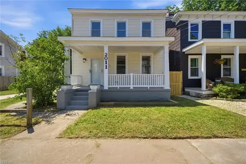 2011 Holladay St, Portsmouth, VA 23704