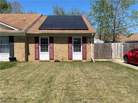 420 Cobblewood Bnd, Chesapeake, VA 23320