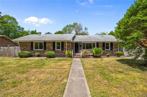 289 Choate St, Portsmouth, VA 23707