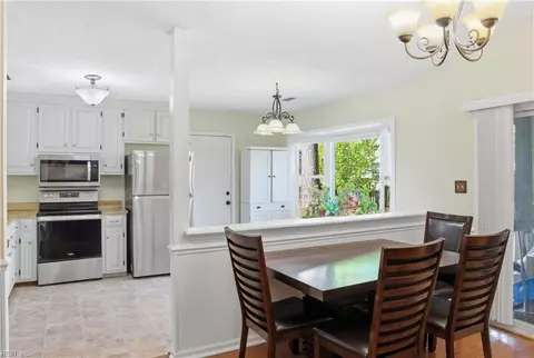 Dining - 50 Sandy Lake Dr, Hampton, VA 23666 photo 1 of 2