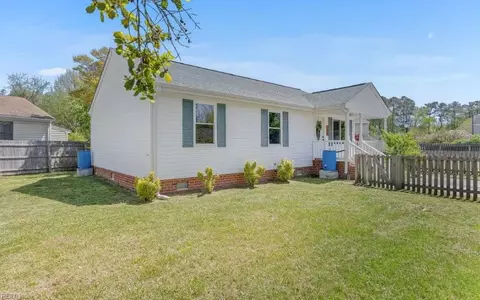1424 Ellis Ave, Virginia Beach, VA 23455