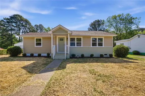 1015 Clay St, Portsmouth, VA 23701