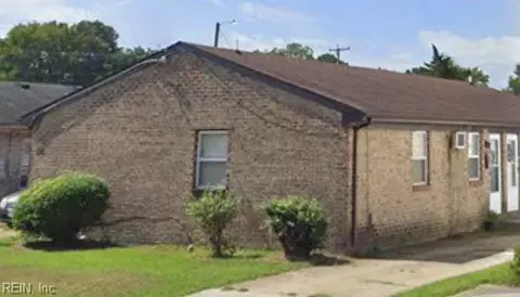 2305 Palmyra St #A&B, Norfolk, VA 23513