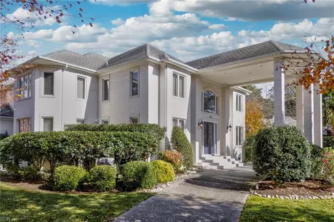 1500 Chandon Cres, Virginia Beach, VA 23454