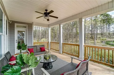 Exterior - 24248 Liam Ct, Windsor, VA 23487 photo 4 of 7