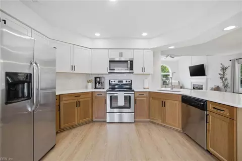 Kitchen - 6101 Compton Ct, Suffolk, VA 23435 photo 1 of 7