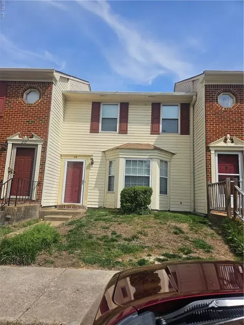 28 N Gawain Way, Hampton, VA 23669
