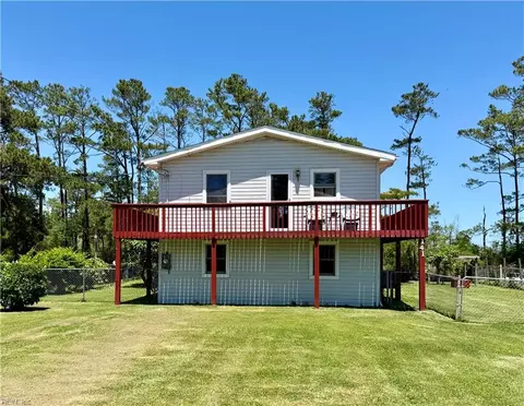 141 Williams Dr, Knotts Island, NC 27950