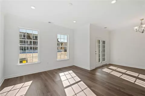 2019 Guava Ln, Chesapeake, VA 23321 photo 9