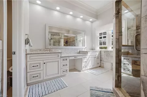 Bath - 1419 N Veaux Loop, Norfolk, VA 23509 photo 2 of 5