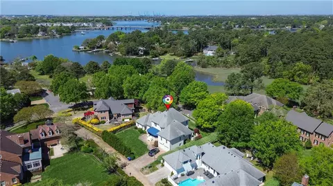 View/Area - 1419 N Veaux Loop, Norfolk, VA 23509 photo 2 of 5