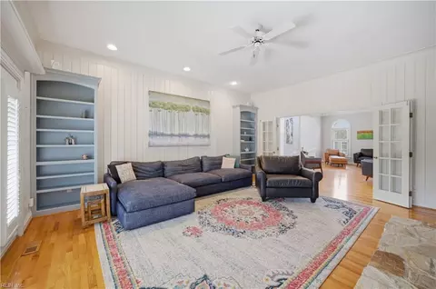 Living - 1419 N Veaux Loop, Norfolk, VA 23509 photo 1 of 2