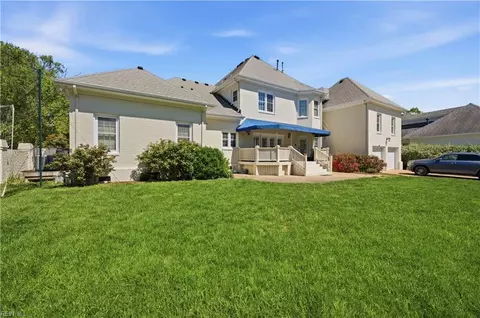 Exterior - 1419 N Veaux Loop, Norfolk, VA 23509 photo 7 of 8