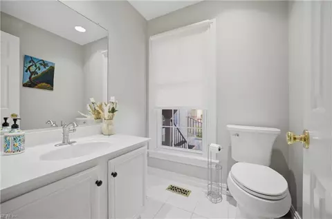 Bath - 1419 N Veaux Loop, Norfolk, VA 23509 photo 1 of 5