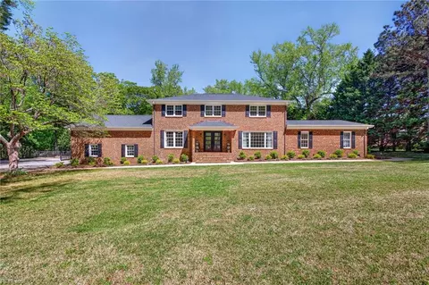 304 Jule Dr, Chesapeake, VA 23322
